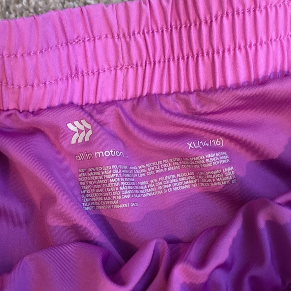 Purple girls all in motion shorts size XL(14/16) - Picture 2 of 4
